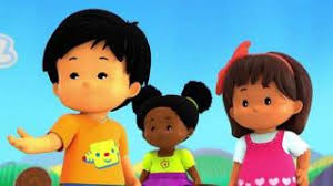 I know which show your talking about but i too cannot remember the name of the show or family. Little People Tv Review