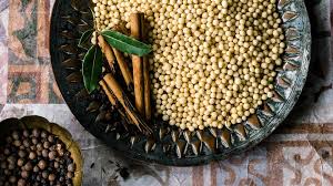 The good housekeeping institute, along with a consumer panel, tasted 21 bottles of extra virgin olive oil, so you know which are worth stocking up on. Couscous Perlen Die Wie Pasta Schmecken Warum Moghrabieh In Jeden Haushalt Gehort Stern De