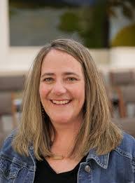 Anna Prather's Instagram, Twitter & Facebook