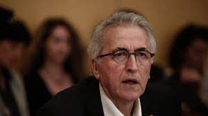 Αναφερόμενος στο σεπε, ο πρόεδρος της γσεε είπε ότι πρέπει να αναβαθμιστεί, αλλά πάντα στα πλαίσια του υπουργείου εργασίας και του κράτους. Proedros Gsee Epistrepsame Sthn Kanonikothta