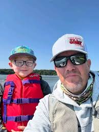 Hello I'm single Daddy from Spain I need a wife from any country