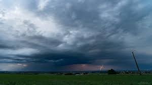 Actuellement, il n'y a pas d'avertissements pour la belgique. Reportage Photo Bow Echo Destructeur Entre France Et Belgique Le 23 Juin 2016 Par Lucas Adler Keraunos Observatoire Francais Des Tornades Et Orages Violents