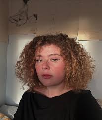 Molly (@thebasilbrushhahahaboomboom) • Instagram photos and videos