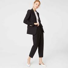 Formal Business Suits For Women In Pakistan 2019 Suits For Women Womens Suits Business Club Monaco