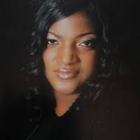 Sarah Latimore's Instagram, Twitter & Facebook