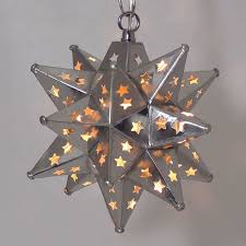 Starlight resort hotel özenle dizayn edilmiş geniş peyzaj alanlarından oluşan zengin bir bitki çeşitliliğine sahip mükemmel bir botanik bahçesi içerisinde kuruludur. Moravian Star Light Star Pierced Tin Silver 8 Wholesale Duda Inc