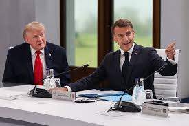 Versailles, "c'est du lourd": Donald Trump n'a pas boudé son plaisir en  acceptant l'invitation d'Emmanuel Macron à aller dîner au château de Louis  XIV mercredi. ➡️ https://u.afp.com/SzMT