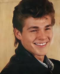 Good day everyone. Start of a new week and just stopping by to say hi