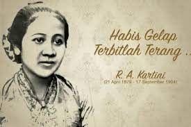 Ra kartini adalah sosok pahlawan nasional indonesia yang dikenal sebagai pelopor kebangkitan perempuan. Lirik Lagu Ibu Kita Kartini Untuk Anak Sd Lengkap Dengan Not Doremi Tempo Andante Maestoso Portal Purwokerto