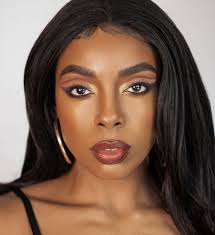 MUA of the Month: Isabel Rosado