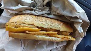 Gli utenti consigliano panelle e crocche street food no zu totò per: Panino Con Panelle E Crocche Bild Von Friggitoria Da Davide Sizilien Tripadvisor