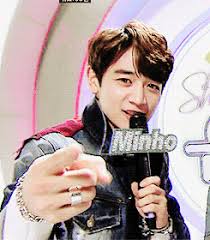 I Just Died Minho Awwwe A Fangirl Died It Happens All The Time To Us Good Job Minho Shinee Jonghyun Shinee Minho