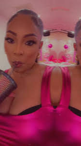 Angelica Jacobson's Instagram, Twitter & Facebook