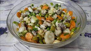 L'insalata di polpo, calamari e seppie è un classico antipasto di mare estivo, sfizioso e ricco di gusto: Insalata Di Seppie E Verdure 155 Youtube