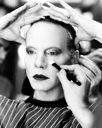 A Marilyn wig would be too