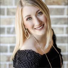 Whitney Harper's Instagram, Twitter & Facebook