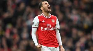Встреча состоялась в вильярреале и завершилась со счетом 2:1. Vilyarreal Arsenal Udalenie Danielya Sebalosa Video Footboom