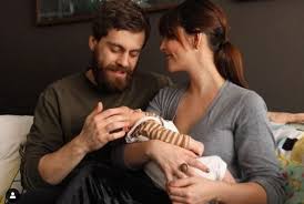 She has been married to henrique sauer since november 30, 2013. O4cpiddogkfbqm