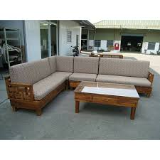 Kursi minimalis pada dasarnya merupakan sebuah seni ruang tamu yang lebih minimal dan nyaman, mudah, dan estetis. Kursi Sofa Sudut Jati Minimalis Lazada Indonesia