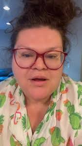 Kristin Chauvin's Instagram, Twitter & Facebook