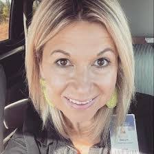 Sherry Hollandsworth's Instagram, Twitter & Facebook