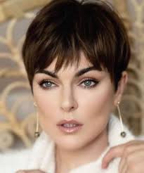 50 Hottest Short Hairstyles For 2020 Attractive Short Haircuts For Women Beauty Home In 2021 Short Hairstyles For Thick Hair Short Hair Haircuts Short Hair Styles Pixie