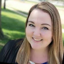 Veronica Horton's Instagram, Twitter & Facebook