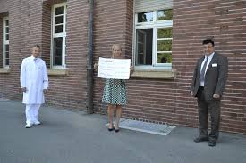 Bbbank eg filiale konstanz obere laube 54 78462 konstanz : Meldung Hbk Singen Dicke Spende Fur Ein Corona Helferfest Gesundheitsverbund Landkreis Konstanz