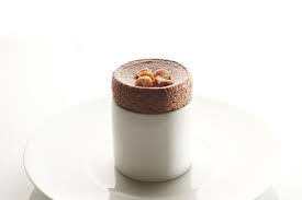 Cyril Lignac Sa Recette De Souffle Au Chocolat Noir