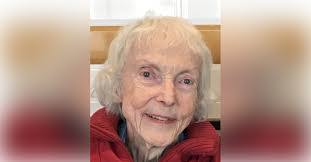 Jody Lefort's Instagram, Twitter & Facebook