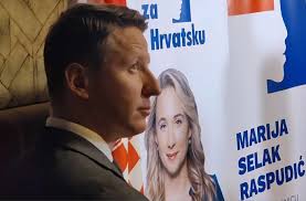 Dragi susjedi iz Zagreba... u drugom krugu lokalnih izbora imate priliku  birati promjenu, birati grad koji vodi netko tko razumije njegove probleme,  ali i ima znanje i snagu da ih riješi. Osoba