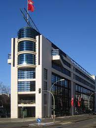 Der ehemalige bundeskanzler und friedensnobelpreisträger willy brandt lebte von 1979 bis 1992 in unkel. Willy Brandt Haus Wikipedia