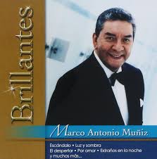 En esta ocasión tocó el turno de recuerdos de borinquen, interpretada por marco antonio muñiz, la cual estuvo dedicada a los migrantes mexicanos en estados unidos. Marco Antonio Muniz Marco Antonio Munis Antonio Muniz Muniz Antonio Marco Marco Antonio Muniz 20 Grandes Exitos Serie Brillantes 100 Anos De Musica Amazon Com Music