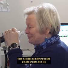Retired nurse Joy realised she could smell her husband's Parkinson's  disease. Now, scientists are using her discovery to learn more about the  disease and its diagnosis. 👃