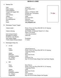 Biodata is a valid and reliable means to predict future performance based on an applicant's past performance. Contoh Biodata Diri Serta Penjelasannya Tambah Pinter