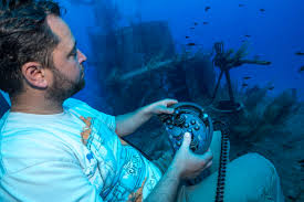 For the former, it is a great chance to see dubai from a new, slightly unusual angle, for the latter it is. Nemo Submarine