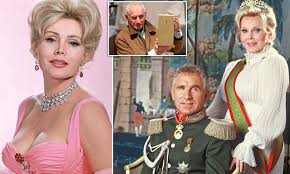 Zsa zsa gabor /ˈʒɑːʒɑː ˈɡɑːbɔːr, ɡəˈbɔːr/; Zamek Mnozstvi Paine Gillic Zsa Zsa Gabor S Spona Trestni Stihani Neurcity