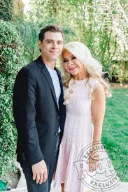 Inside Cheryl Burke S Special And Intimate Bridal Shower It Was A Perfect Day Cheryl Burke Bridal Cheryl
