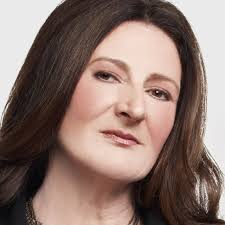 Catherine Ireland's Instagram, Twitter & Facebook