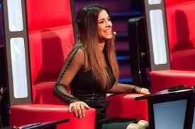 Ани лорак решила прояснить ситуацию со своим скандальным интервью и заявила, что ее слова не так поняли. Ani Lorak Biografiya Foto Lichnaya Zhizn Muzh I Deti Razvod Rost I Ves Slushat Pesni Onlajn 2021 Uznaj Vsyo