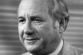 Bobby Baker, protege of Lyndon Johnson felled by influence-peddling  scandal, dies at 89