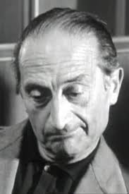 Robert Dumesnil : biographie, filmographie, photos & vidéos