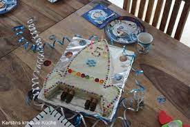 kerstins kreative kuche raketen kuchen kindergeburtstag kuchen rakete raketen kuchen astronauten geburtstag