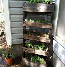 In this video i will present you how to build a herb garden out of. Pallet Herb Garden A Source Of Natural Remedy Pallet Furniture Plans