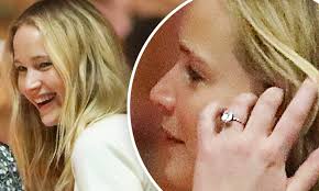 Jennifer lawrence cooke maroney engagement ring top