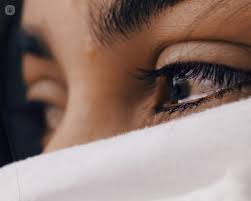 Martha caught my eye and winked. What Makes My Eyes Watery Top Doctors