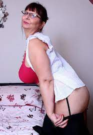 Sort by relevance, rating, and more to find the best full length femdom movies! British Pictures Mature Porn Galleries At Spicy Older Women