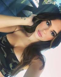 Bella Cole (@Daniela50918468)