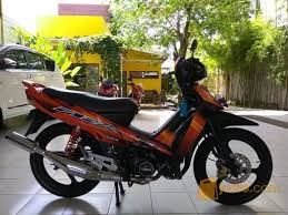 Beberapa varian modif yang ada pada foto modif motor fiz r road race dibawah ini yang akan menjadikan inspirasi anda dalam memperbaharui sepeda motor. Ini Sederet Cara Modifikasi Fiz R Biar Kenceng