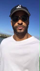 @linzzmrley's video Tweet